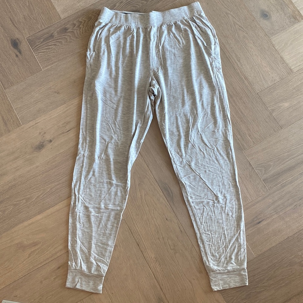 Men’ Under Armour Feather Grey Thin Joggers